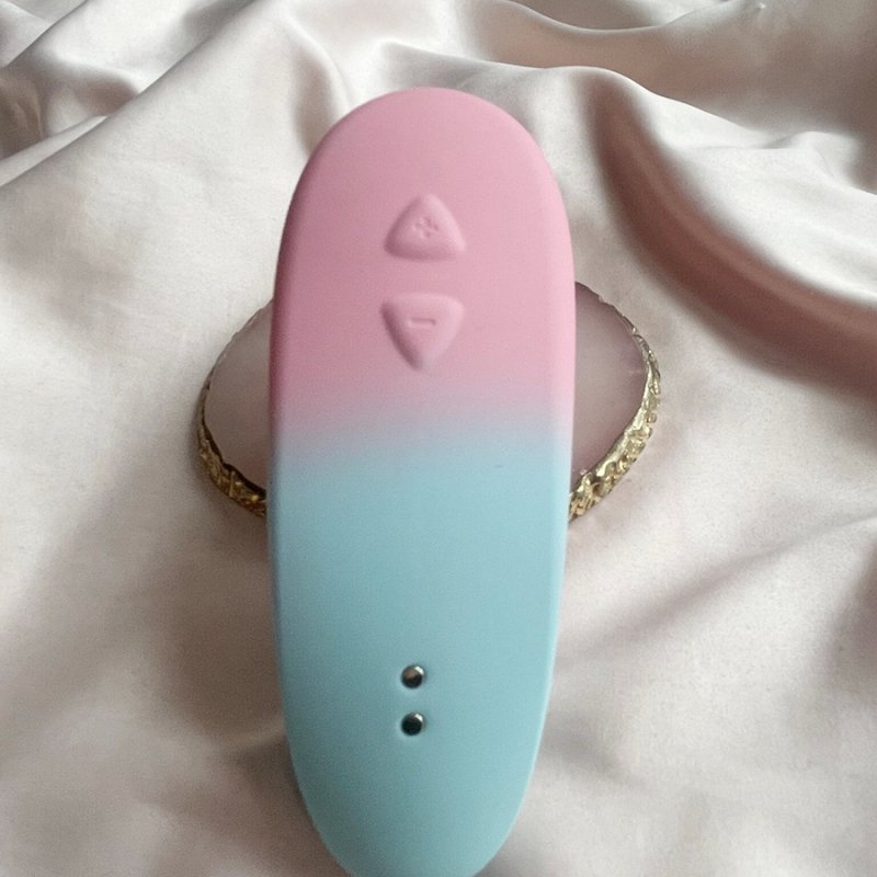 Lovense Tenera 2 máy hút âm vật kết nối App hiện đại